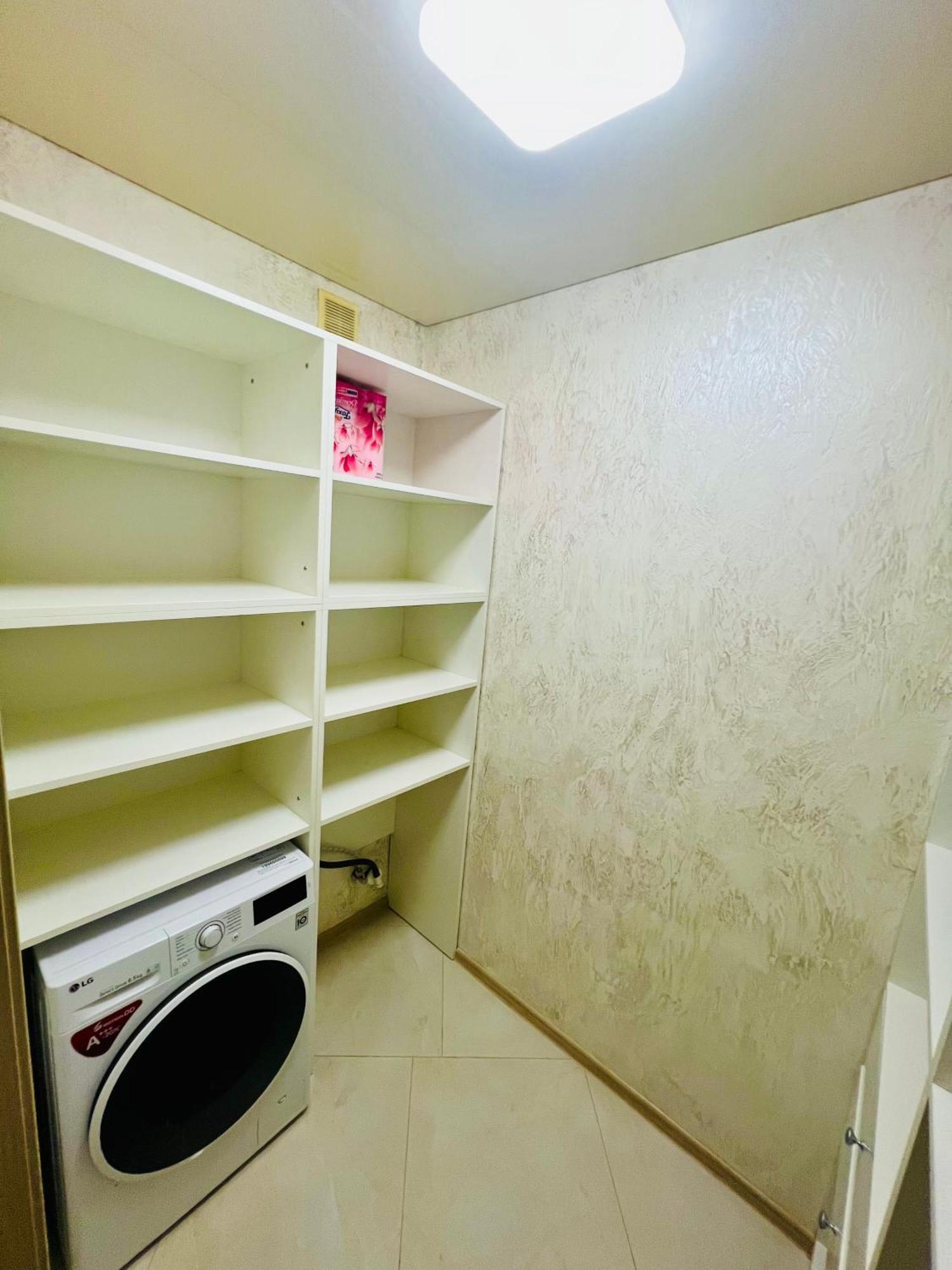 Apartamento Шевченка,60 - Семицвіт Leópolis Exterior foto